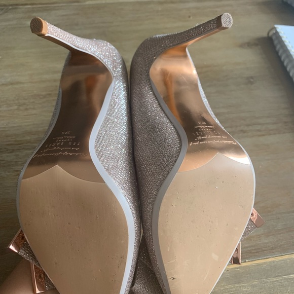 Ted baker light gold pumps with bow IINESI - Picture 7 of 7